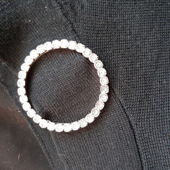 Pappagallo Black Sweater with Rhinestone Accent Long Sleeve Size Small EUC - Picture 4 of 6